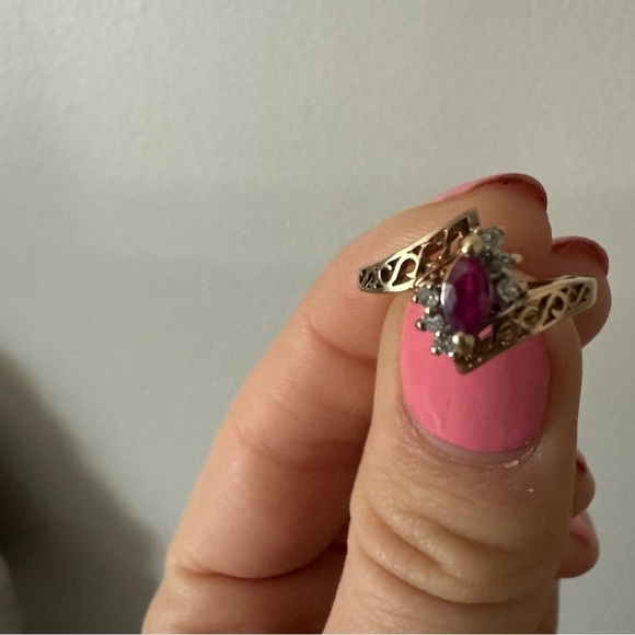 10K gold, ruby and diamond vintage ring 4 - Picture 4 of 8